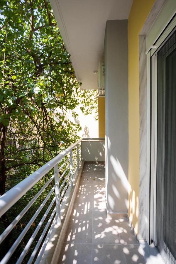 Elegance Apartment 2 Bedroom Suites Tesalonika Bagian luar foto